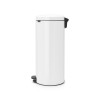 PEDAALEMMER 30L NEWICON WIT soepele, stille en geurdichte sluiting