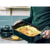 OVENSCHOTEL EMAIL 39.5x28.6cm BRAADSLEDE DAGELIJKSE KOST JEROEN MEUS