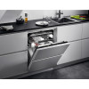 INTEG. AFWASMACHINE FSE74747P AEG FULL Plaatsing: +65 euro