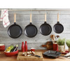 BRAADPAN 28CM ZWART MET HOUTEN STEEL STAUB