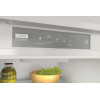 INTEG. COMBI-KOELKAST WHC18T323 178cm Plaatsing: +65 euro